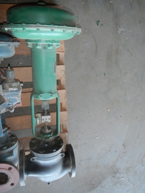 Fisher 4" 125 Class CI Flanged Control Valve